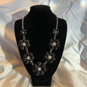 Black and silver flowered necklace